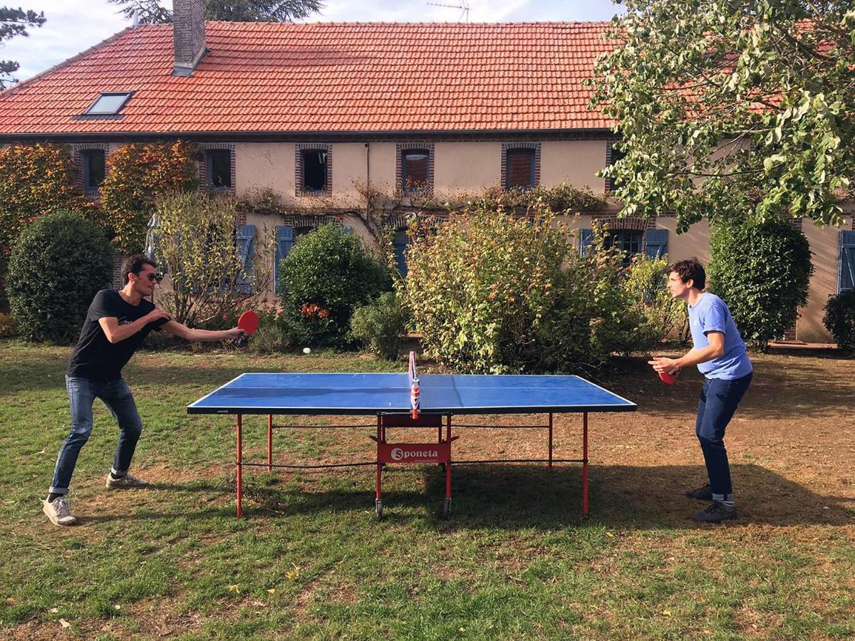 Le Clos Des Artistes - Gite Turny Esterno foto