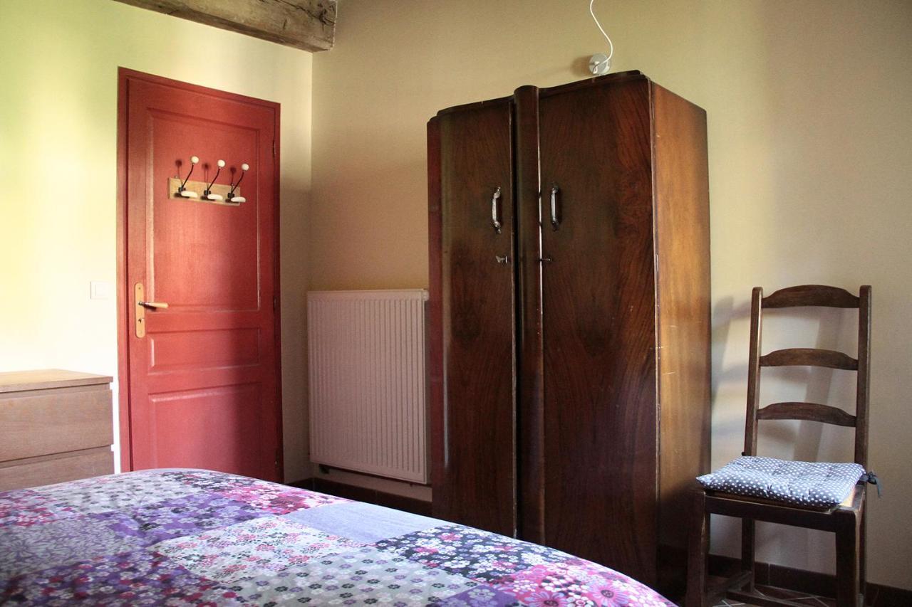 Le Clos Des Artistes - Gite Turny Esterno foto